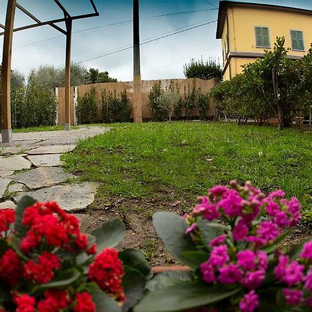 Casalou' Lejlighed Sarzana Eksteriør billede